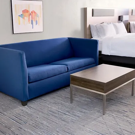 Holiday Inn Express & Suites Alexandria By Ihg-2