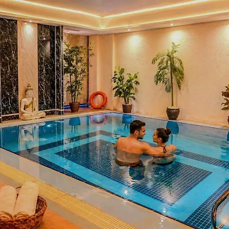 The Golden Park Hotel-2