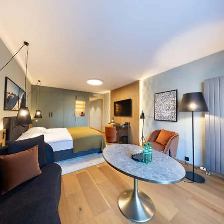 Hotel Rosatsch Residence-3