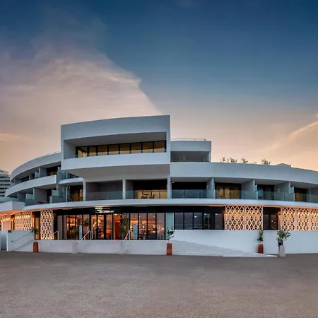 Marina Baie Des Anges Hotel, Curio Collection By Hilton-3