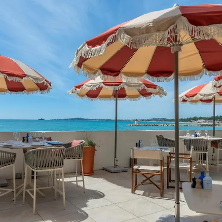 Marina Baie Des Anges Hotel, Curio Collection By Hilton-2