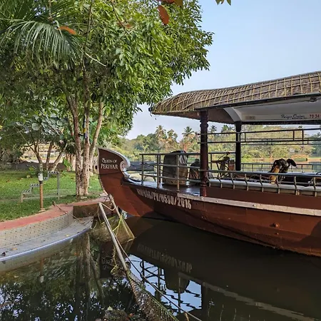 Peninsular Wood Resort-3