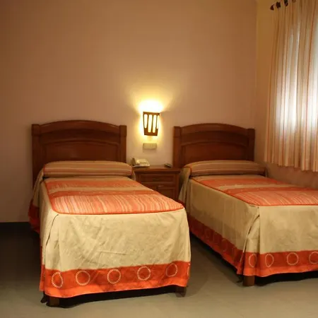 Hostal La Nava-3