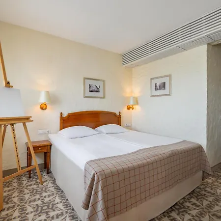 Rixwell Collection Savoy Boutique Hotel-2