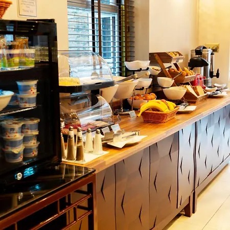 Twenty Nevern Square Hotel-3