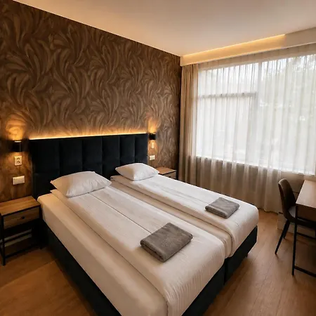 Hotel Holland Lodge-2