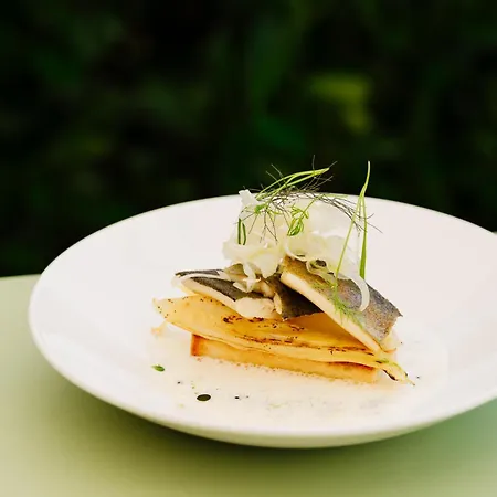Hermitage Lake Lucerne - Beach Club & Lifestyle Hotel-3