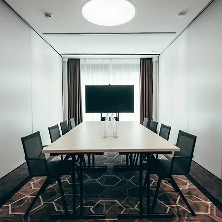 Leonardo Hotel Koeln-2