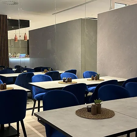 Dormero Hotel Fuerth-3