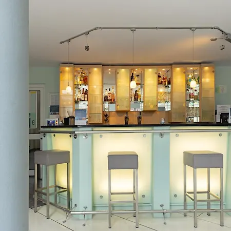 Garner Hotel Oberhausen By Ihg-3