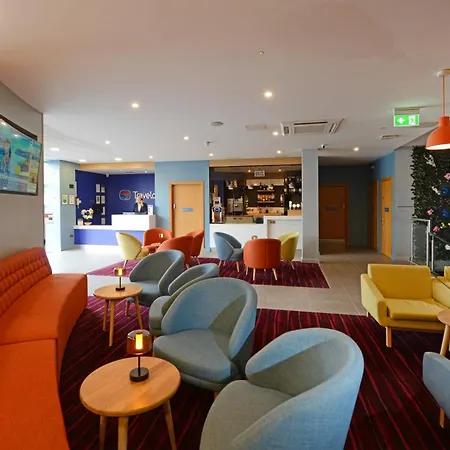 Travelodge Plus Galway-2