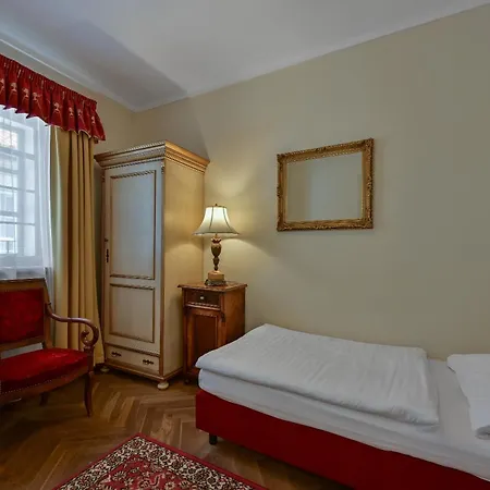 Boutique Hotel Green Lobster-3