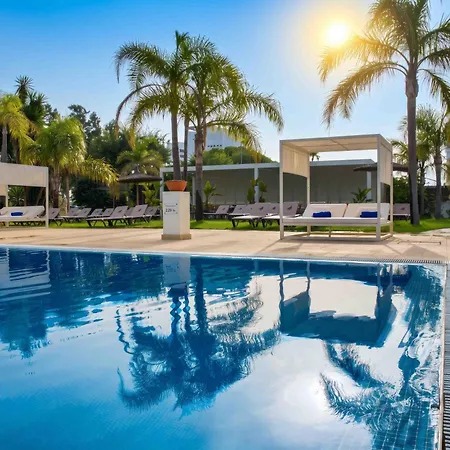 Hotel Puerto Bahia & Spa-2