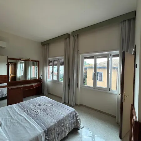 Hotel Quadrifoglio Roma Eur-2
