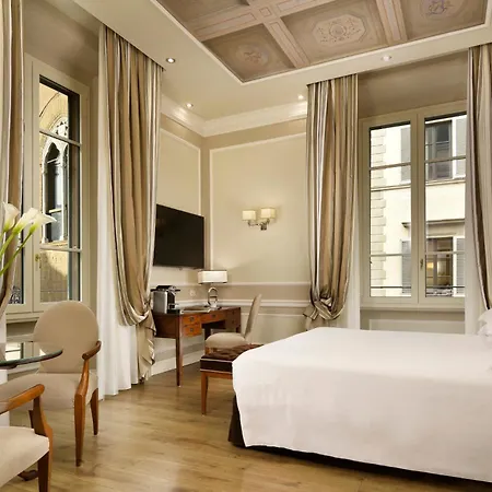Fh55 Hotel Calzaiuoli-3