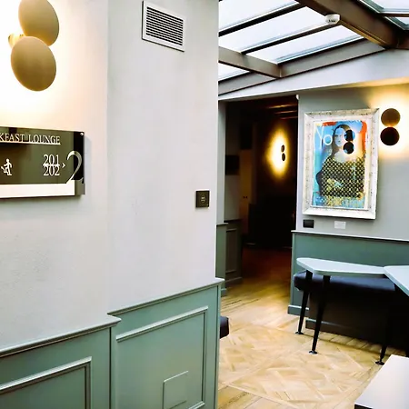 The Frame Hotel-3