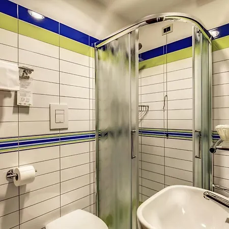 Hotel Nuova Italia-2