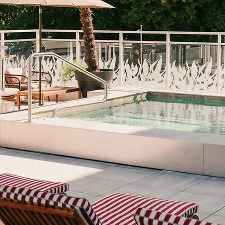 Le Riviera - Hotel Restaurant & Spa - Ex Golden Tulip Aix Les Bains-2