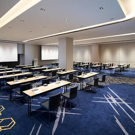 Amari Watergate Bangkok - SHA Extra Plus Certified-3
