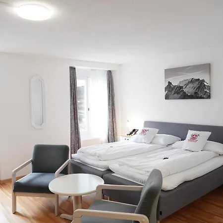 Hotel Weisses Kreuz-3