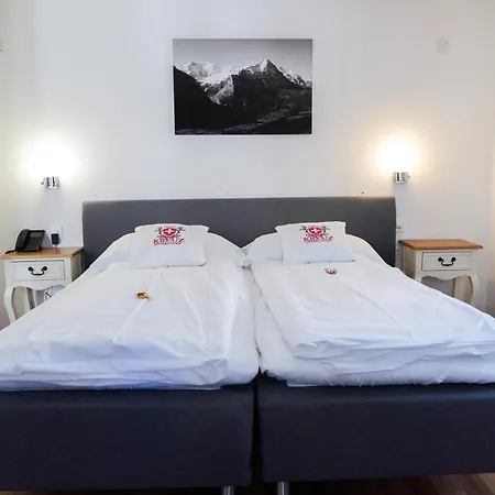 Hotel Weisses Kreuz-3