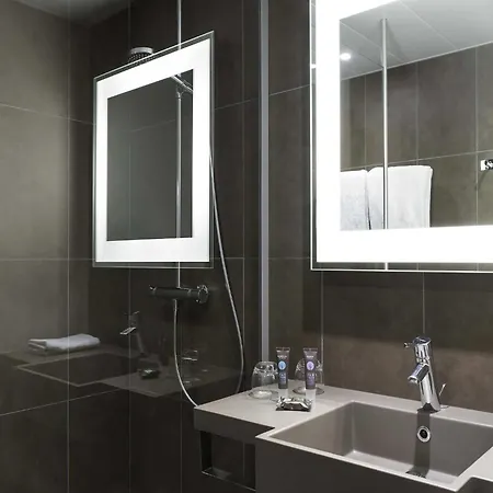 Novotel Chateau De Versailles-2