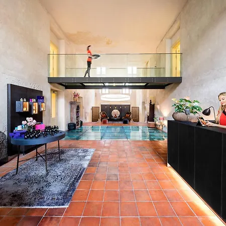 Mandarin Oriental, Prague-3