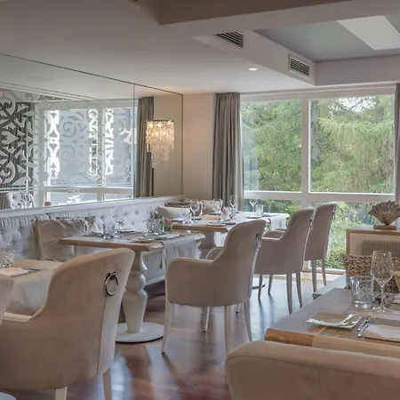 Parkhotel Adler-3