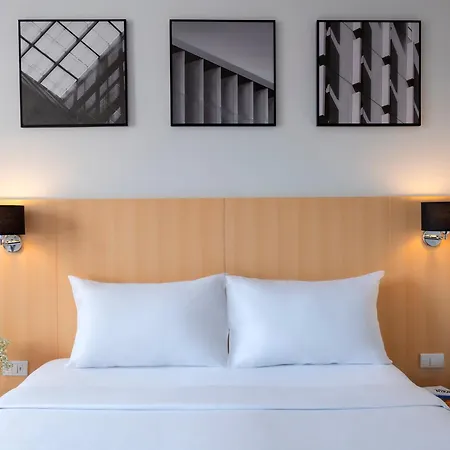 Ibis Bangkok Sathorn-3