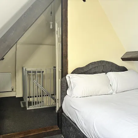 The New Inn Hotel-2
