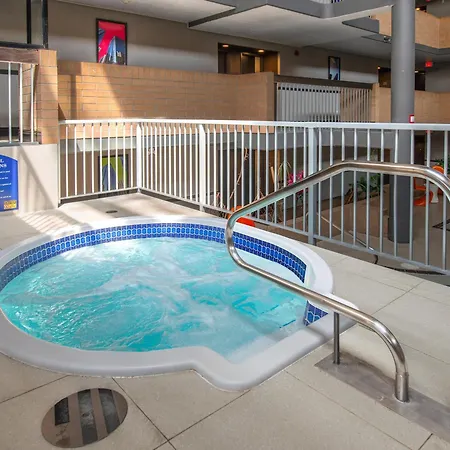 Coast Calgary University Area Hotel By Apa-2