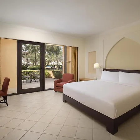 Hilton Muscat Al Bandar-3