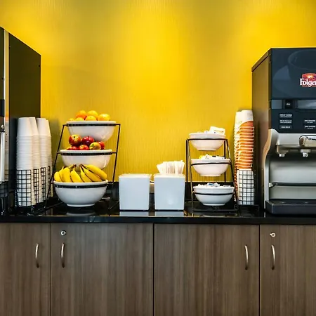 Comfort Inn Regina East-2