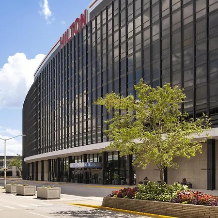 Hilton Chicago O'Hare Airport-3