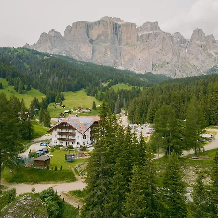 Wellness Hotel Lupo Bianco-2