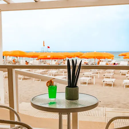 Delfino Beach - Cdshotels-2