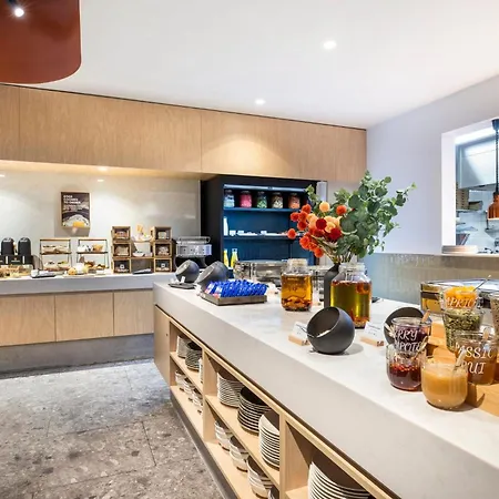 Holiday Inn Dandenong By Ihg-2