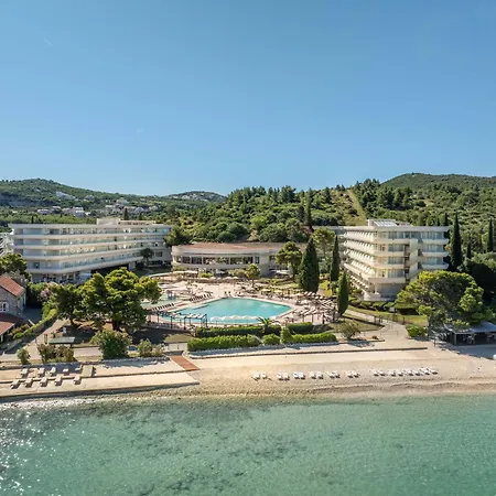 Remisens Hotel Albatros-3