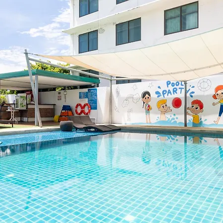 Movenpick Suriwongse Hotel Chiang Mai-3