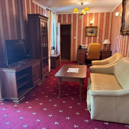 Hotel Boncza-2