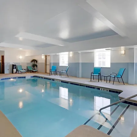 Comfort Inn & Suites Charleston Airport Convention Center-3