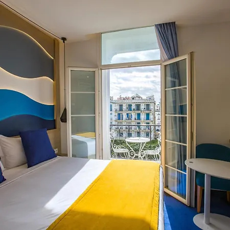 Hotel Carlton-2