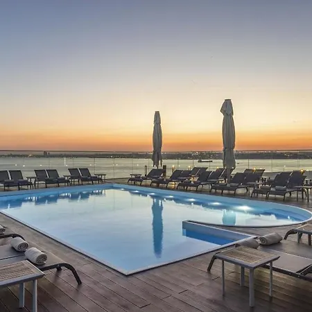 Doubletree By Hilton Istanbul - Moda-3