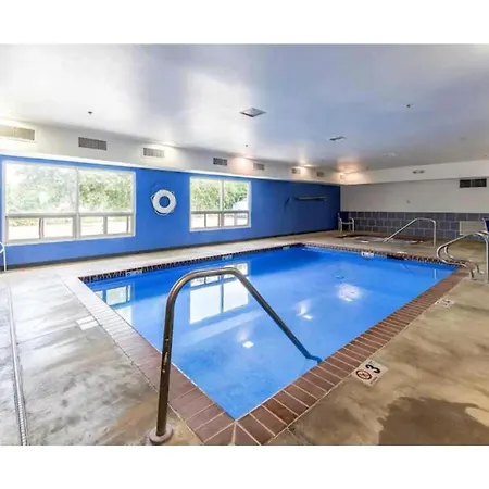 Motel 6 New Braunfels-3