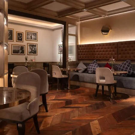 MUU Bangkok, Petits Hôtels de Luxe du Monde-3
