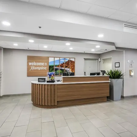 Hampton Inn Henderson-3