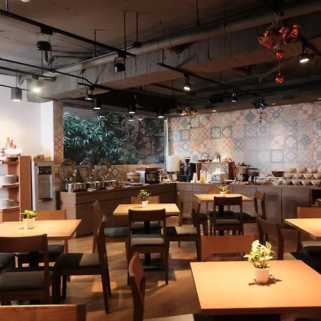 Citizen Hotel-2