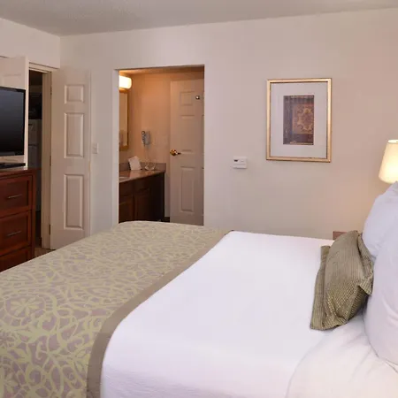 Staybridge Suites Indianapolis-Airport By Ihg-2