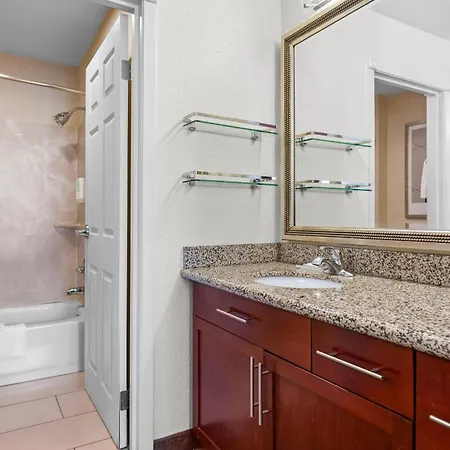 Mainstay Suites Appleton Airport - Fox River Mall Area-2