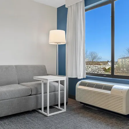 Spark By Hilton Greensboro-3
